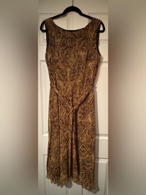 Evan Picone Black Label Sz 12 Animal Print Chiffon Style Dress w/belt
